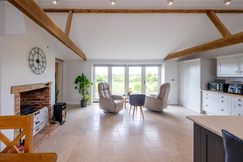 4 bedroom barn conversion for sale, Sea Palling