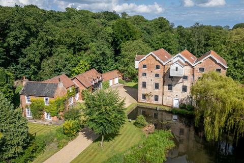 5 bedroom detached house for sale, Oxnead