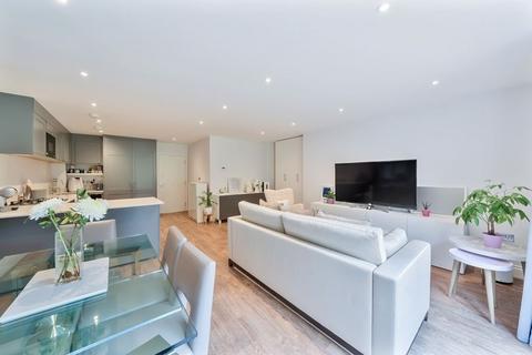 3 bedroom apartment for sale, Fordwich House, Higher Drive, Purley