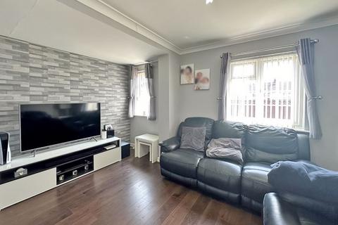 3 Challenor Avenue, Willenhall, WV13 3NE