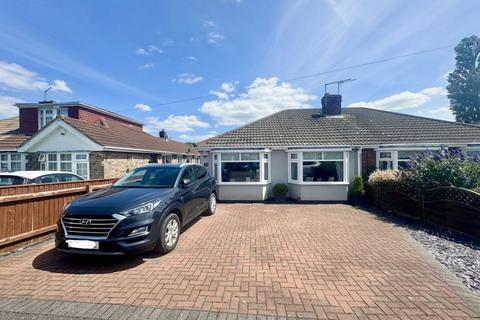 3 bedroom semi-detached bungalow for sale, HOLTON MOUNT, HOLTON LE CLAY