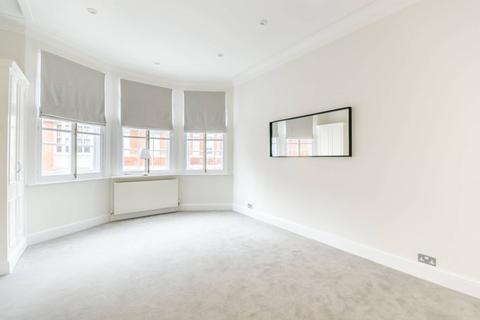 3 bedroom flat to rent, Green Street, Mayfair, London, W1K