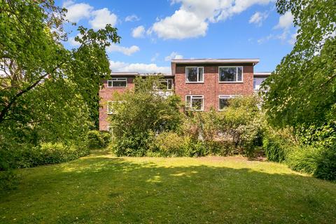 1 bedroom apartment for sale, Mulberry Court, Strawberry Hill Road, Twickenham