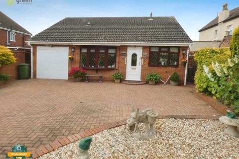 3 bedroom detached bungalow for sale, Comberford Road, Tamworth B79