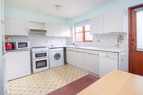 54 Dickens Dell, Totton, Southampton, SO40 8FJ