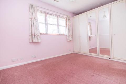 54 Dickens Dell, Totton, Southampton, SO40 8FJ
