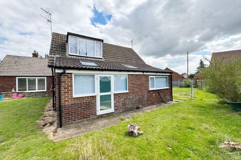 2 bedroom semi-detached house to rent, Green Street, Great Gonerby