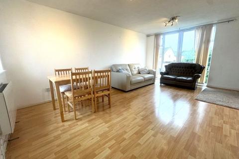 1 bedroom apartment to rent, Grimsby Grove, London