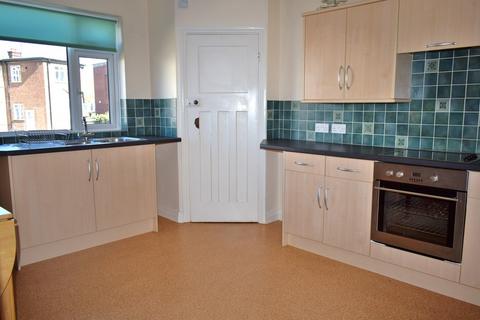 2 bedroom flat to rent, Riverside Court, Cambridge CB4