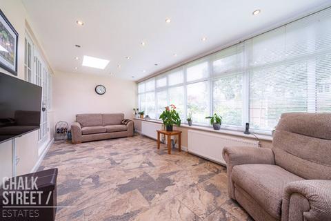 26 Braemar Gardens, Hornchurch, RM11 3BP