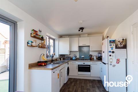 3 bedroom end of terrace house for sale, Faraday Drive, Sheerness ME12