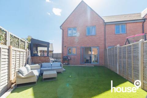 11 Faraday Drive, Minster On Sea, Sheerness, ME12 3UL