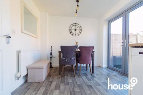 11 Faraday Drive, Minster On Sea, Sheerness, ME12 3UL
