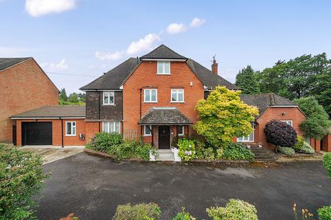 6 bedroom detached house to rent, Tangier Road, Guildford GU1