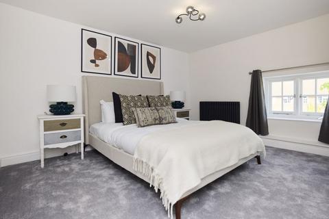 44 Fore Street, Hatfield, AL9 5AH