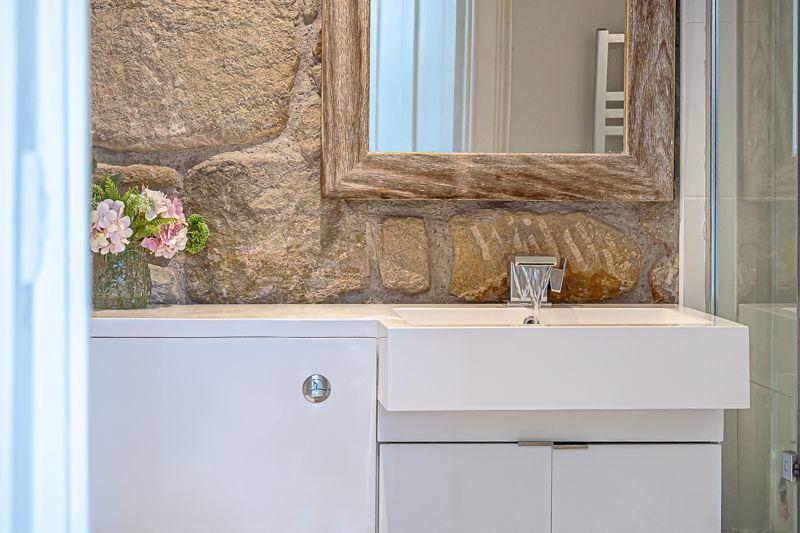 En Suite Bathroom