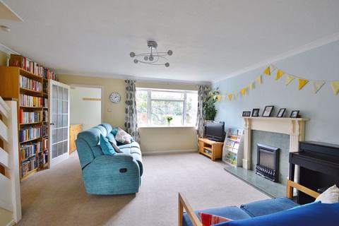 3 bedroom end of terrace house for sale, Lambert Walk, Thame