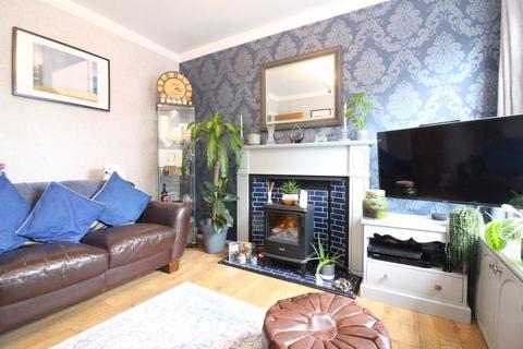 2 bedroom terraced house for sale, Enville Road, Kingswinford DY6