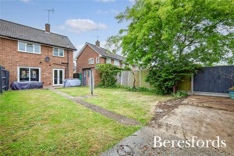 39 Eastham Crescent, Brentwood, CM13 2BU