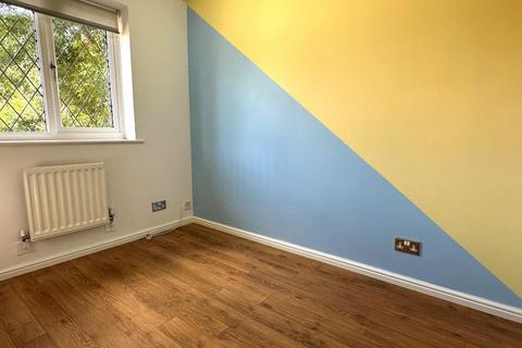 26a Furze Close, Luton, LU2 7UB