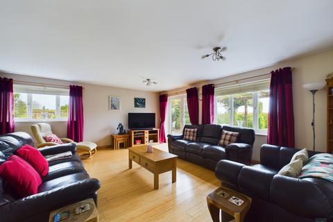 3 bedroom chalet for sale, Park Road, Combs IP14