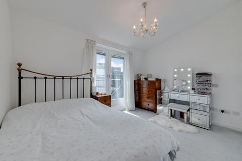 1 bedroom flat for sale, City Road, London, EC1V