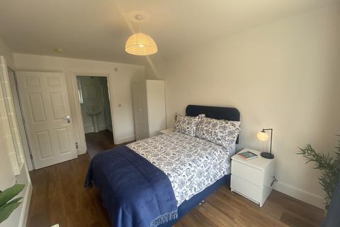 1 bedroom in a house share to rent, Belvedere Place