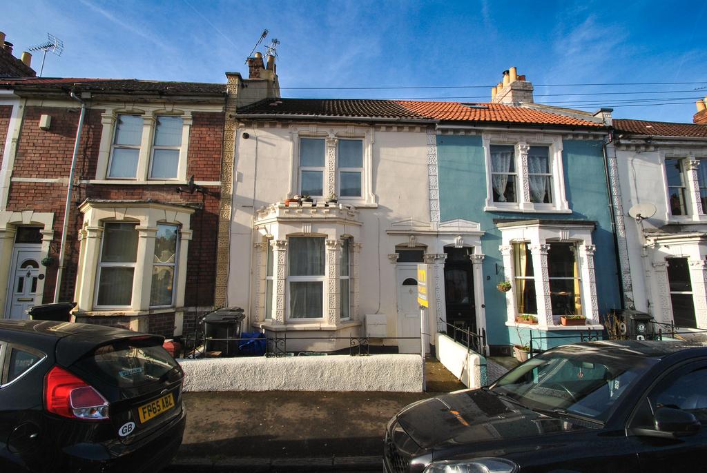 Bristol BS5 2 bed flat to rent £1,150 pcm (£265 pw)