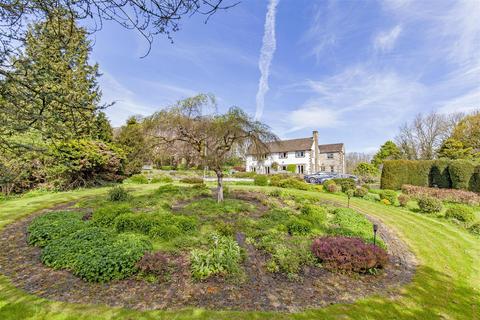 5 bedroom detached house for sale, Burton Closes, Bakewell, Derbyshire