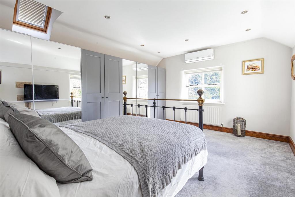 Bedroom 3-1.jpg