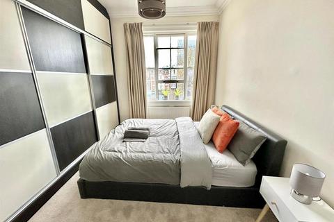 1 bedroom flat to rent, Cromwell Road, South Kensington SW7