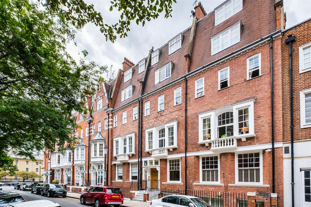 14-18-E-SLOANE-COURT-EAST-2.jpg