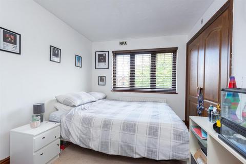 2 Heritage View, Hatch Warren, Basingstoke, RG22 4XN