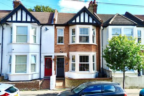 4 bedroom terraced house for sale, Burdett Avenue, Westcliff On Sea