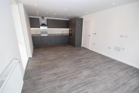 2 bedroom apartment to rent, Truman Way, Dartford