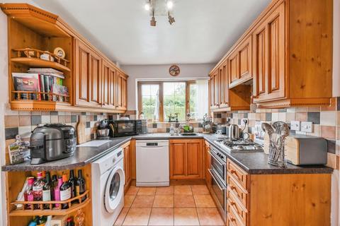 3 bedroom detached house for sale, Mossdale, Wilnecote, Tamworth