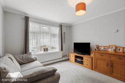 79 Hull Grove, Harlow, CM19 5RR