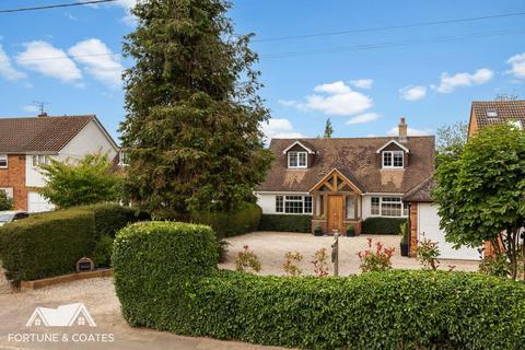 5 bedroom detached bungalow for sale, Brewers End, Takeley, Bishop's Stortford