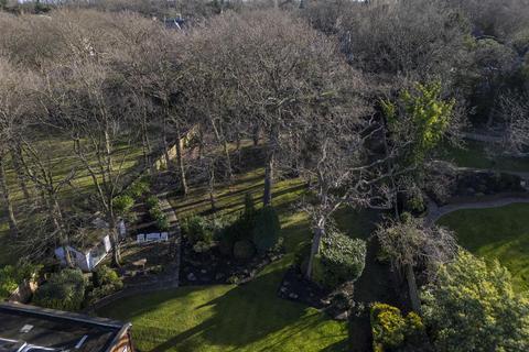33 Winnington Road, London, N2 0TR