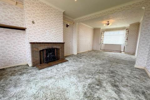 25 Heath Avenue, Werrington, Stoke-on-trent, ST9 0HT