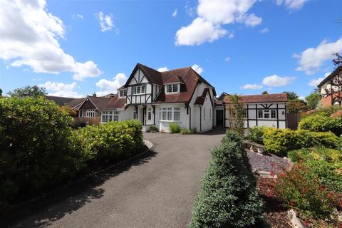 5 bedroom detached house for sale, Lyndhurst Road, Ashurst, Hampshire