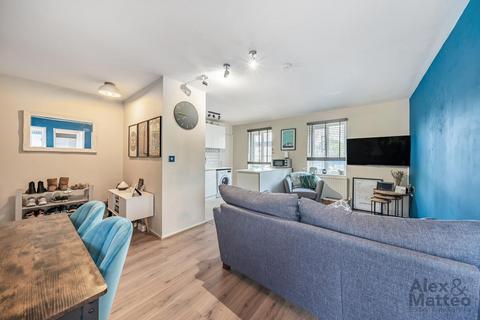 1 bedroom flat for sale, Webster Road, Bermondsey, SE16