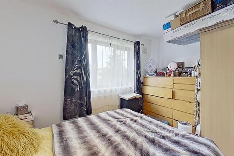 118a Rectory Lane, London, SW17 9PX