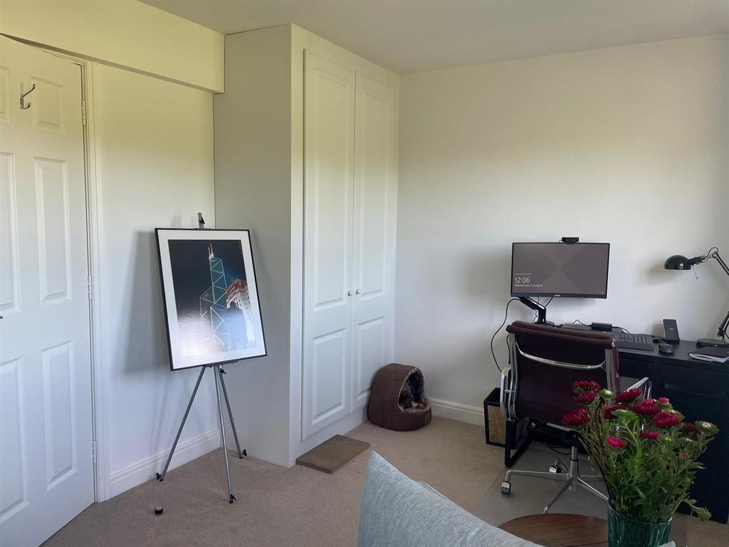 Bedroom 3.jpg