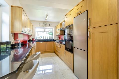 3 bedroom detached house for sale, The Laurels, Nottingham Road, Mansfield