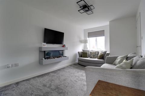 49 Barn Field Way, Alsager, Stoke-on-trent, ST7 2GZ