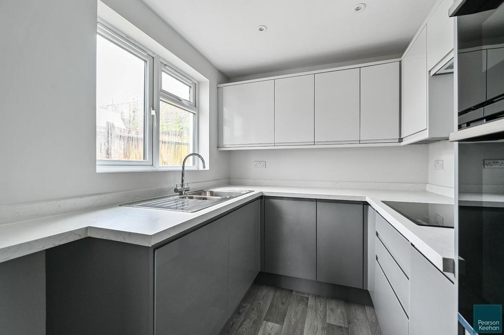 78-grange-road-bn3 (18).jpg