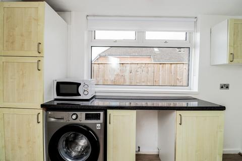 25 Mark Avenue, Stockton-on-tees, TS20 1NG