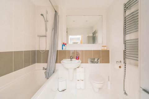 603 Armidale Place, Bristol, BS6 5DA