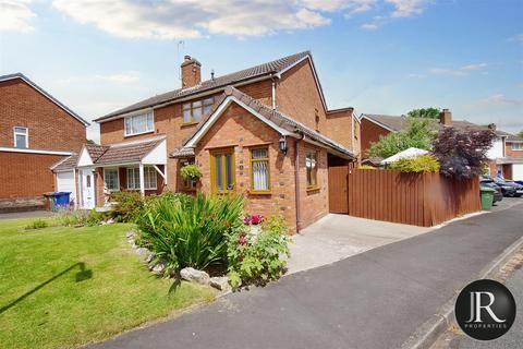 3 bedroom semi-detached house for sale, Hereford Road, Hednesford WS12